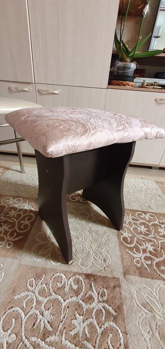 Алюминий 2 за 220 тыс.дерево4 шт.440т.