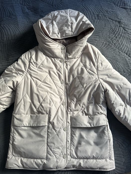 Продам куртку осеннюю