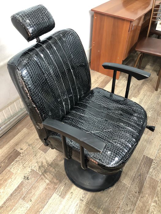 Кресло сотилади янги