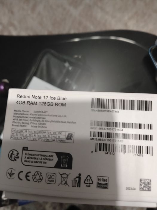 Telefonul mobil dual sim redmi note 12