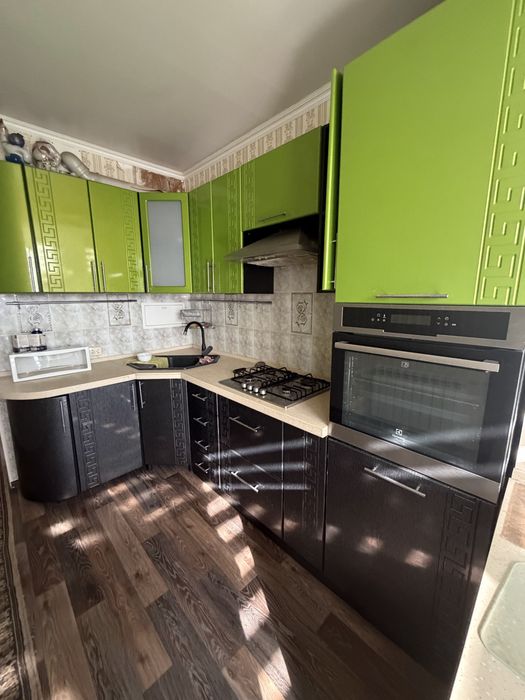 Продам кухонный гарнитур