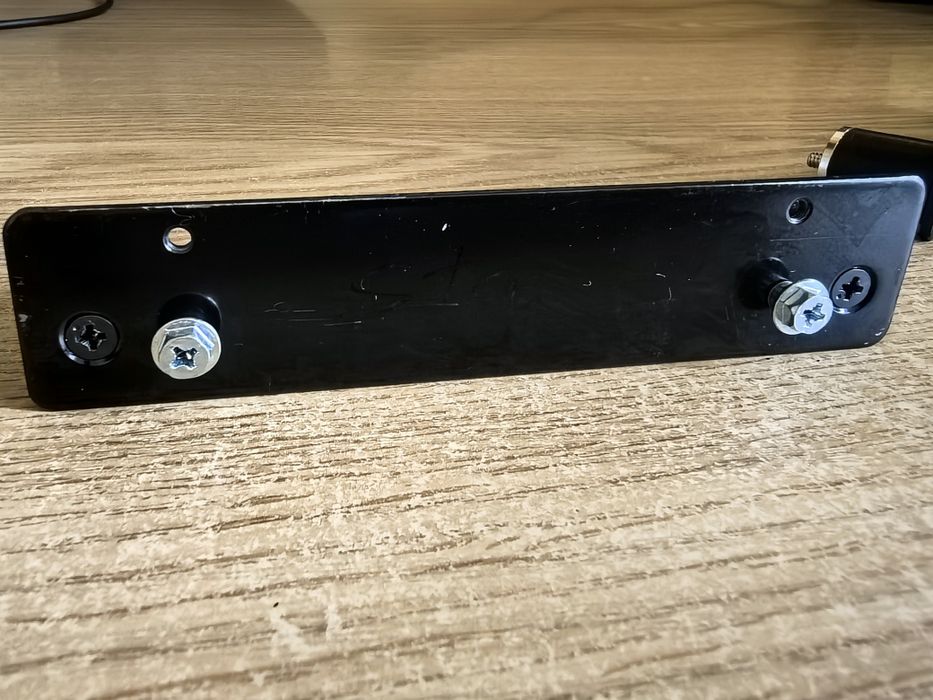 Rack amortizor hard disk de 3,5 inch, montare in locas CDROM 5,25inch