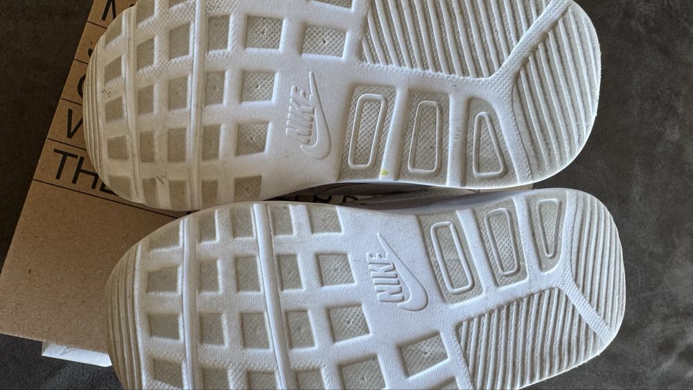 Детски маратонки Nike разнер 26