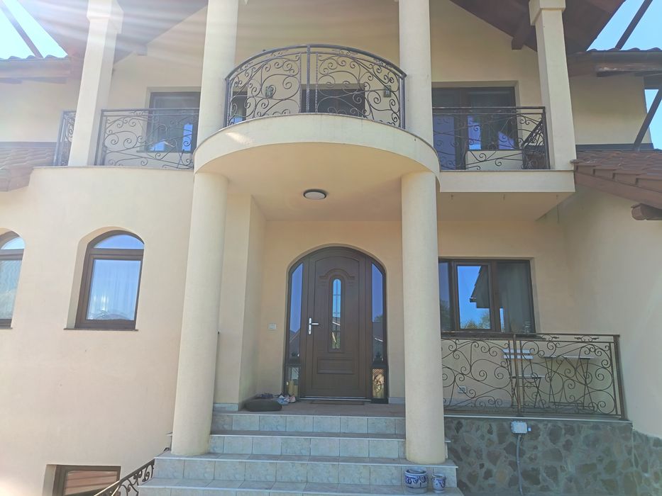 Mobilier stradal/ coșuri de gunoi