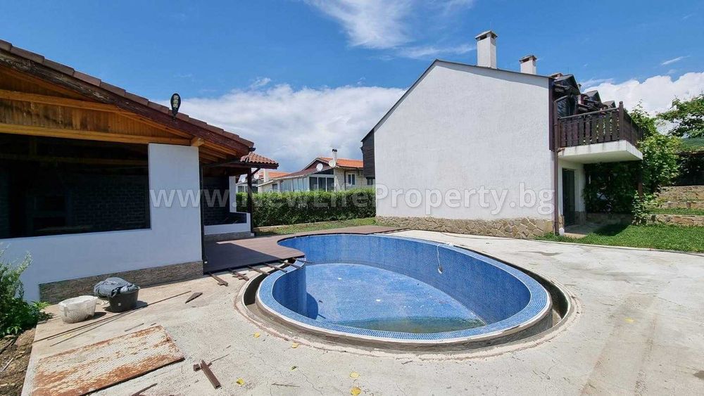 3 таунхауас без такса поддръжка в с. Кошарица