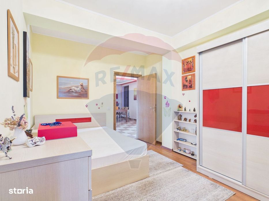 Casă / Vilă cu 6 camere de vânzare