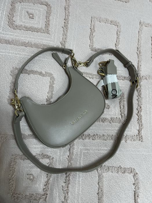 Valentino чанта ново