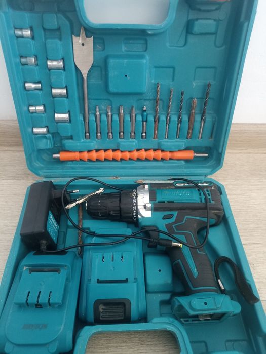 Продам Шуруповёрт Makita