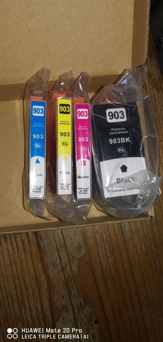 Cartuș canon 3 culori plus negru