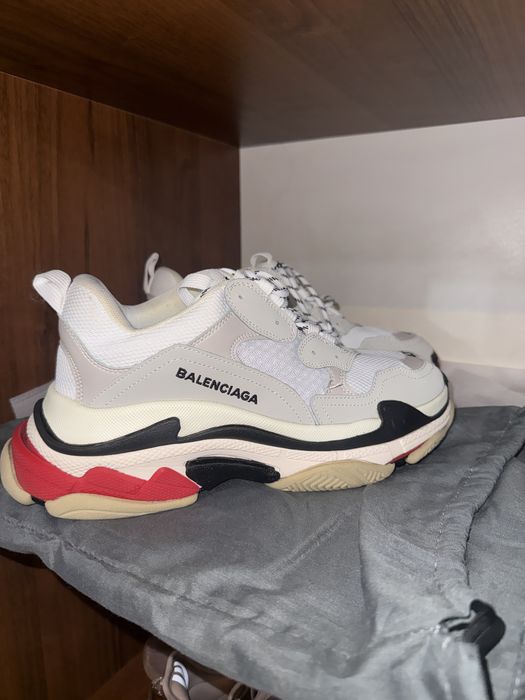 Balenciaga triple S