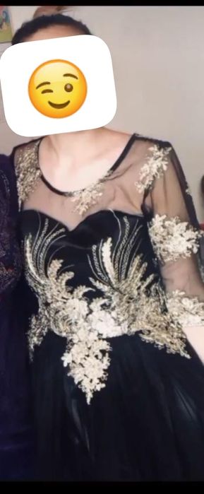 Платье в хорошем качестве, одевала 2 раза.