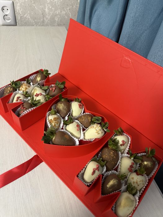 Сочная клубника в шоколаде