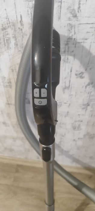 Продам пылесос Samsung