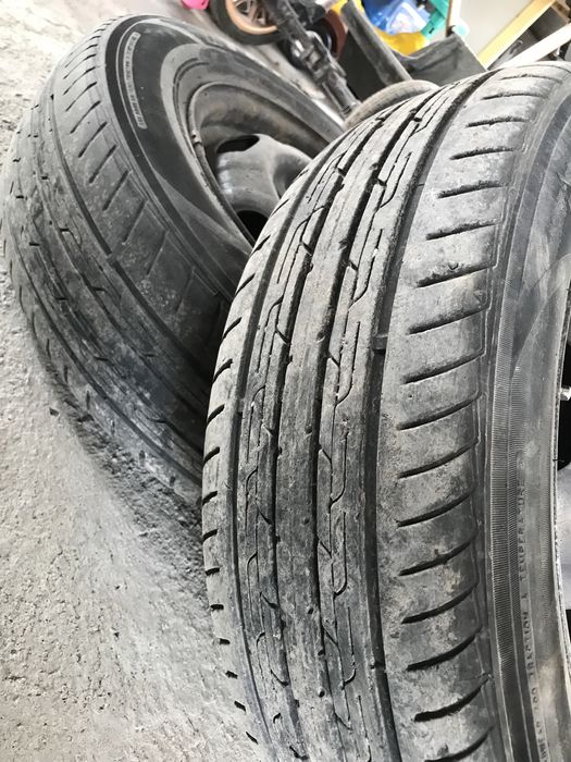 Продам покрышки с дисками 185/70/14