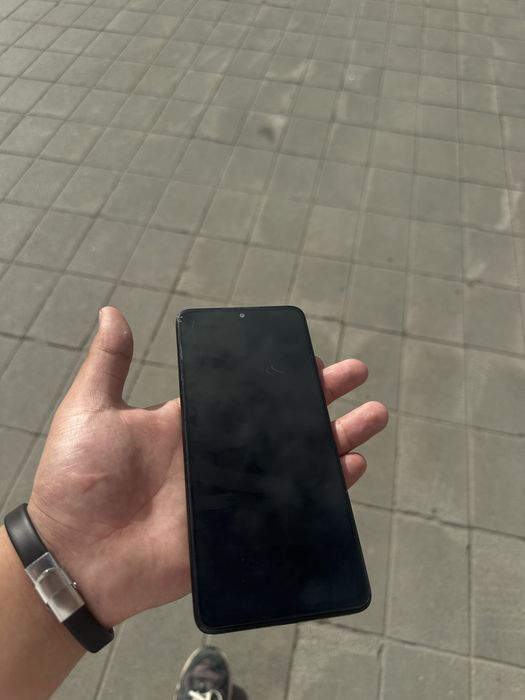 Продам телефон Redmi 11 pro