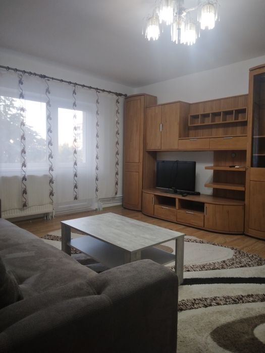 Apartament de închiriat
