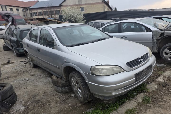 Contact cu cheie Opel Astra 2001 1.7 DTi MT (75 hp)