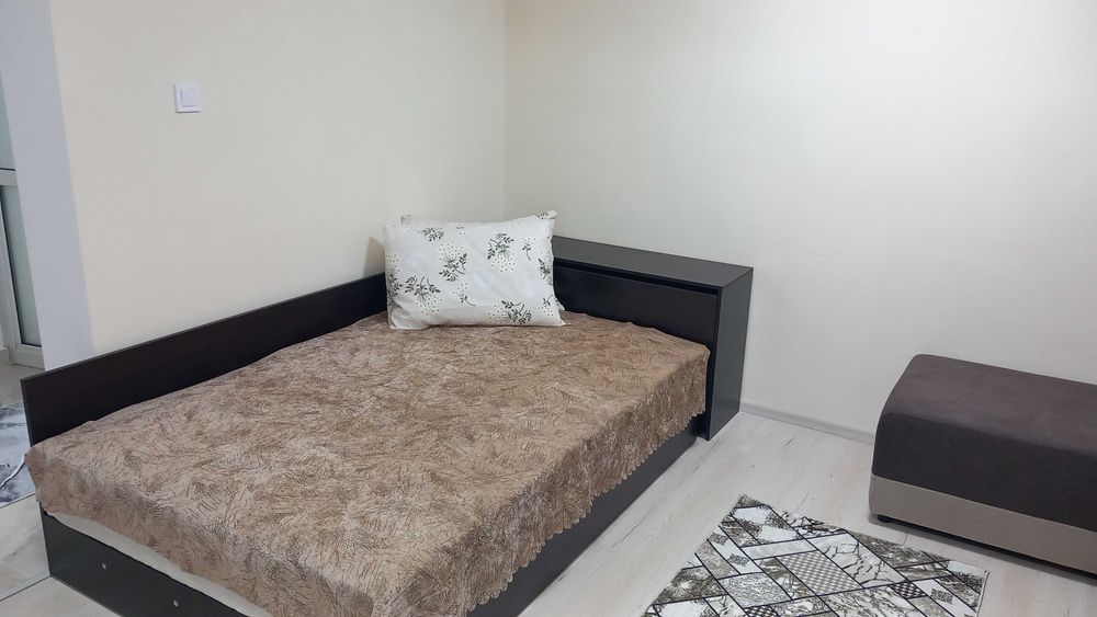 Дава се под наем Едностаен апартамент в Варна, Победа - 36 кв.м за 388.62 € - Снимка #3