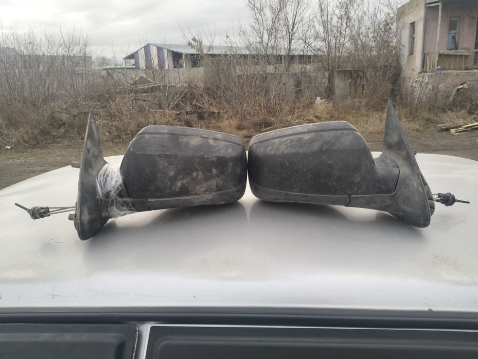 Продам зеркола на автомашину ваз