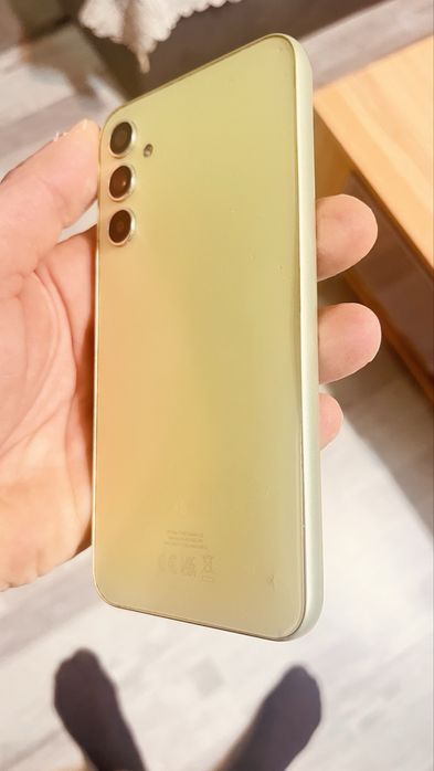 Samsung A34 5g перфектен