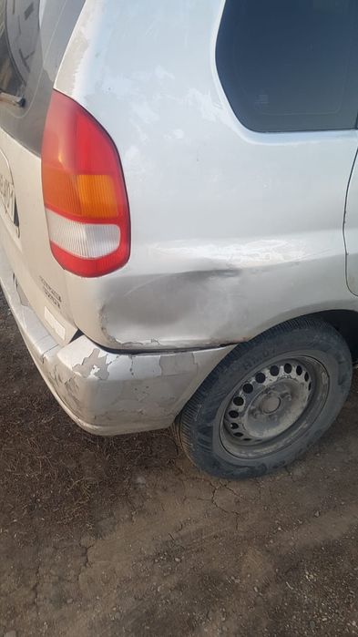 Митсубиси Спейс стар