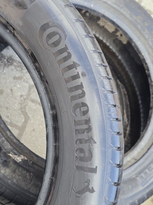 225 55 18 Continental