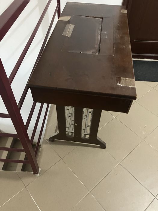 Masina de cusut Cugir