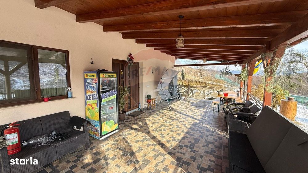 Casă / Vilă Coțofănești Bacău