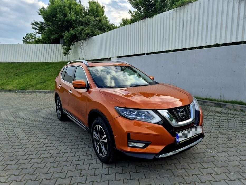 NISSAN X-Trail