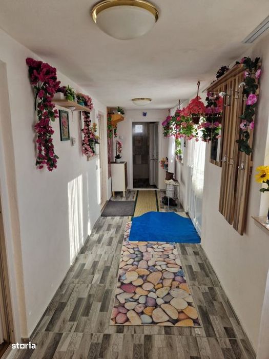 Casa de vanzare, 47.70 mp utili, Gavanesti -Olt