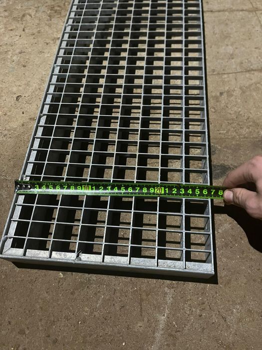 trepte zincate galvanizat