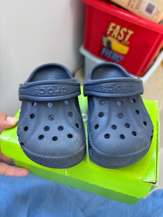 Сандали crocs в синьо