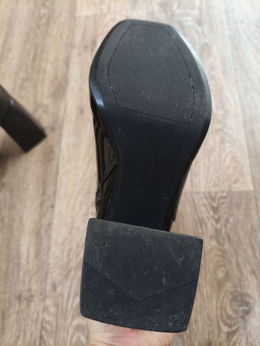 Продам ботильоны