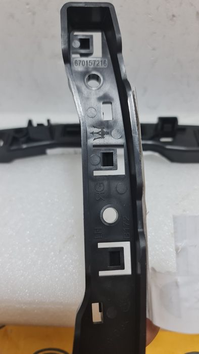 Suport stanga dreapta bara fata NOU Maserati Grecale 670157179