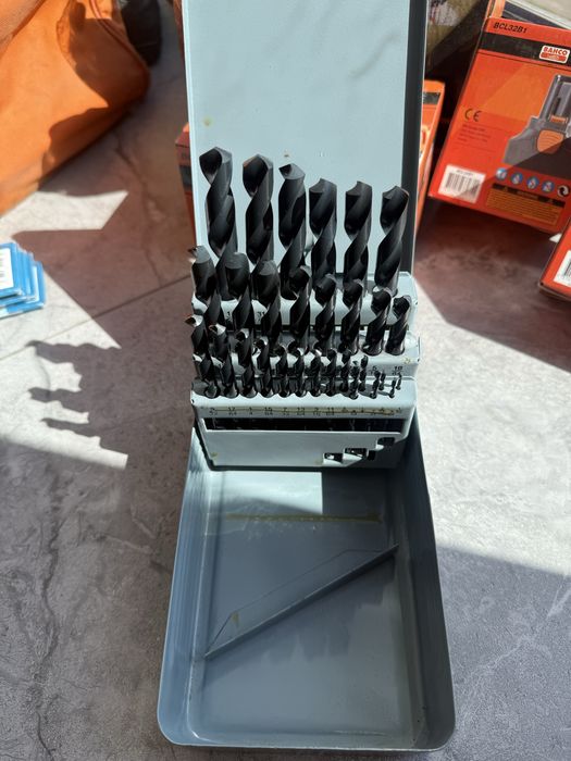 Строительные инструменты