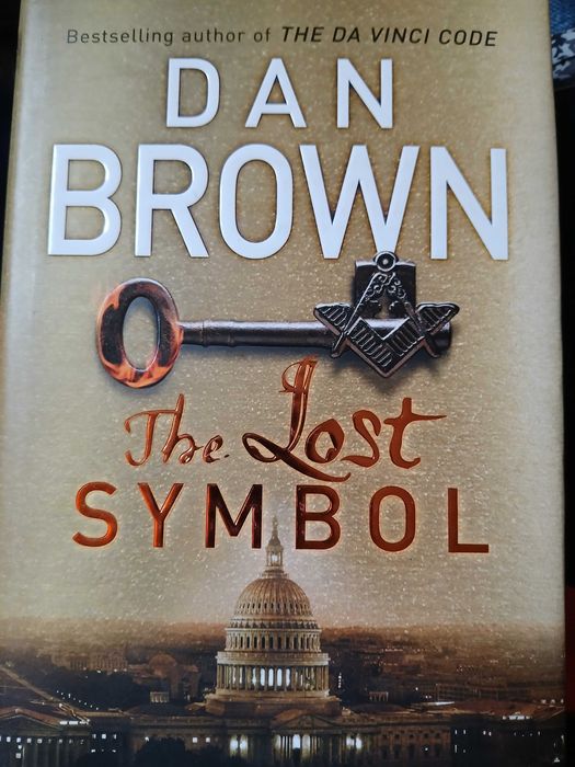 Vand carti Igor Bergler si Dan Brown, pret 25 lei
