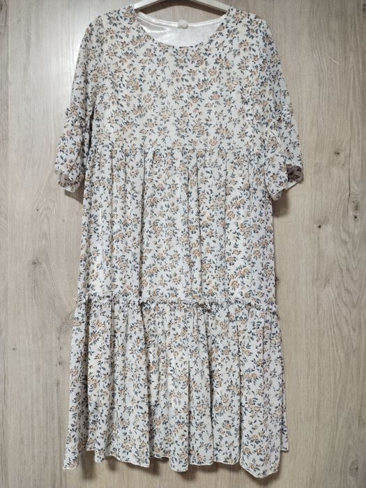 Продаётся женская платья