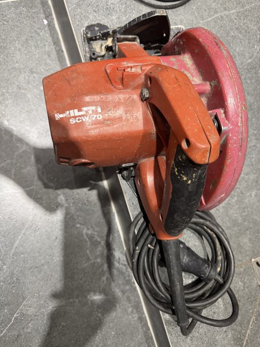 Циркулярная пила SCW 70