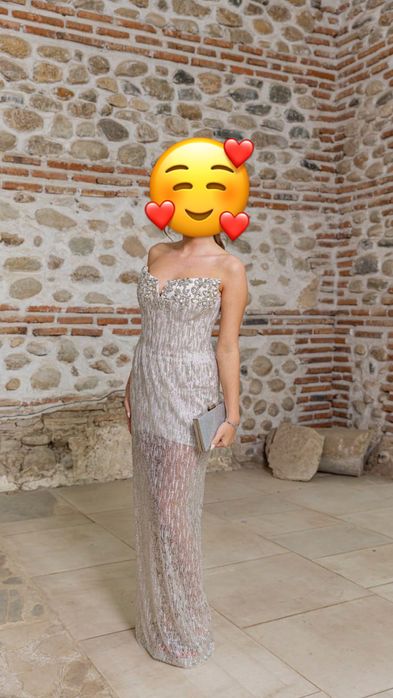 Продавам бална рокля