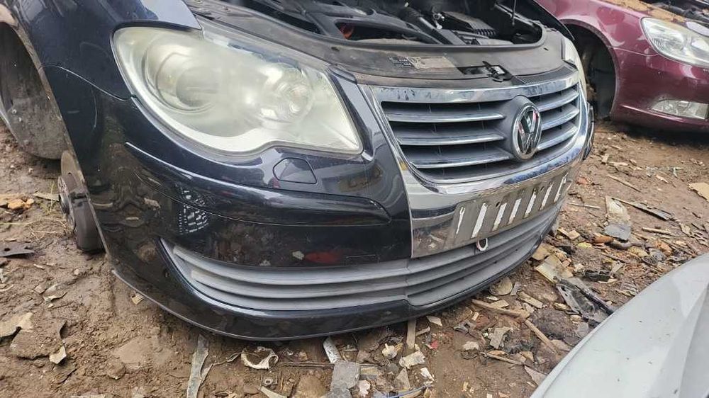 Bara Fata VW Touran facelift cu spalatoare, cod culoare: LC9X