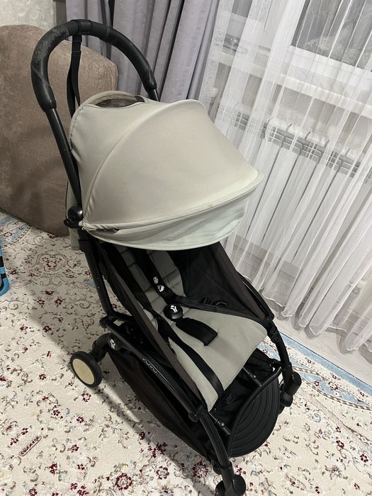 Продам коляску от фирмы Yoyo 2