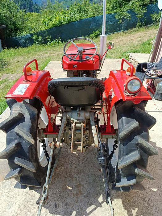 Японски трактор Yanmar YM2000
