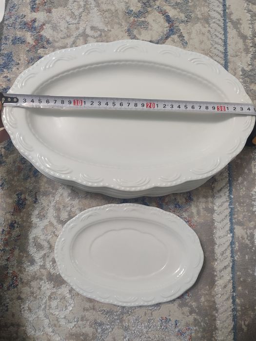 Разные посуды для гостей