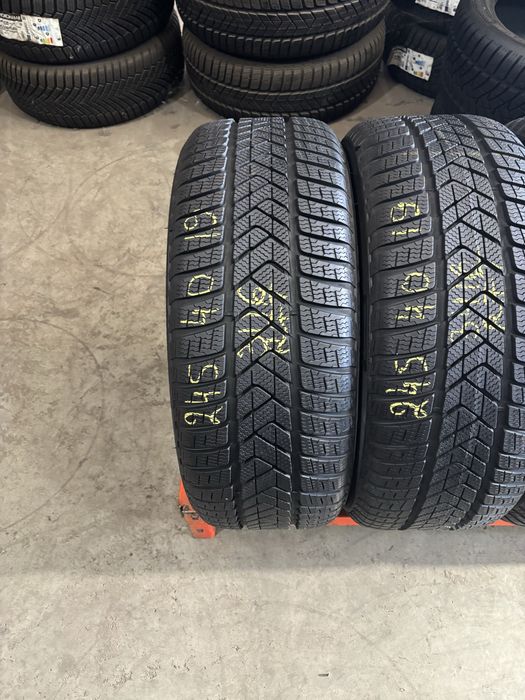 Anvelope Iarna 245/40/19 Pirelli SottoZero 3 RFT 245 40 19 R19