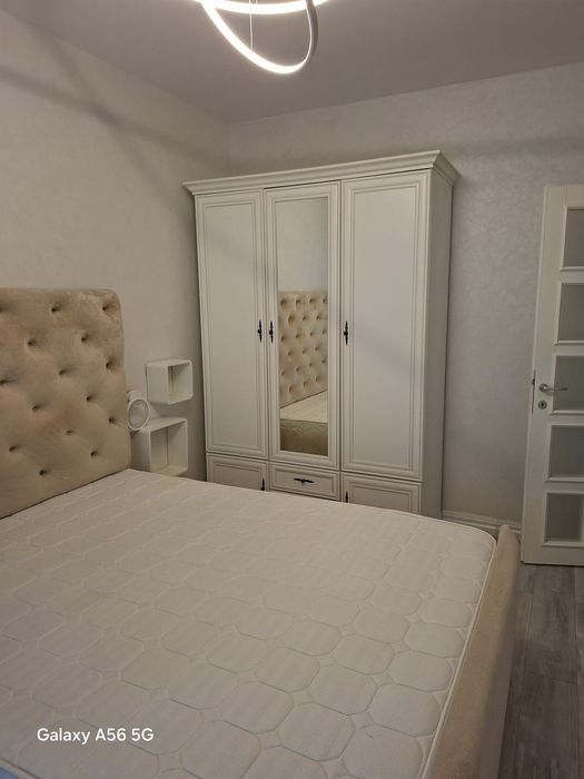 Apart 2 camere open space Royal Town