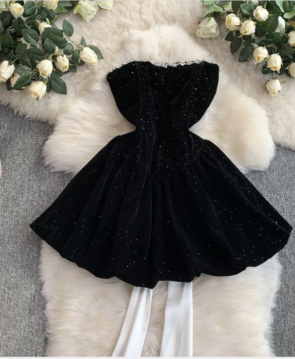 Rochie neagra S-M