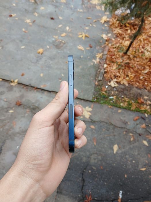 IPhone 12 yaxshi xolat