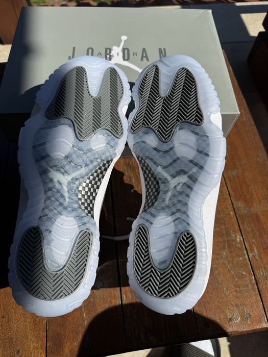 Air Jordan 11 Retro Cool Grey
