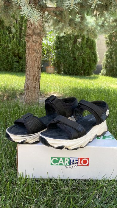 Кросссовки в хорошом состояние