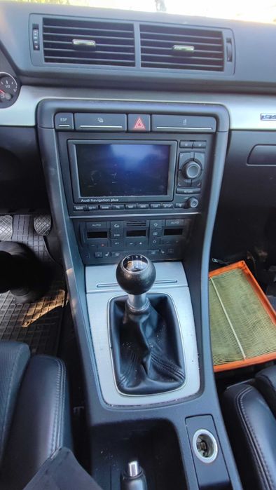 Audi A4 B7 3.0TDI S-line (на части)